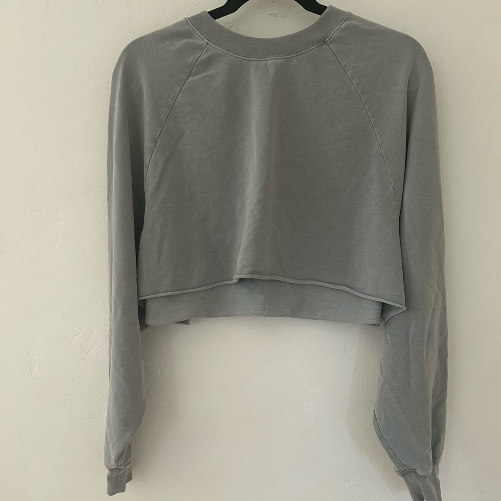 Alo Yoga double take pullover size medium